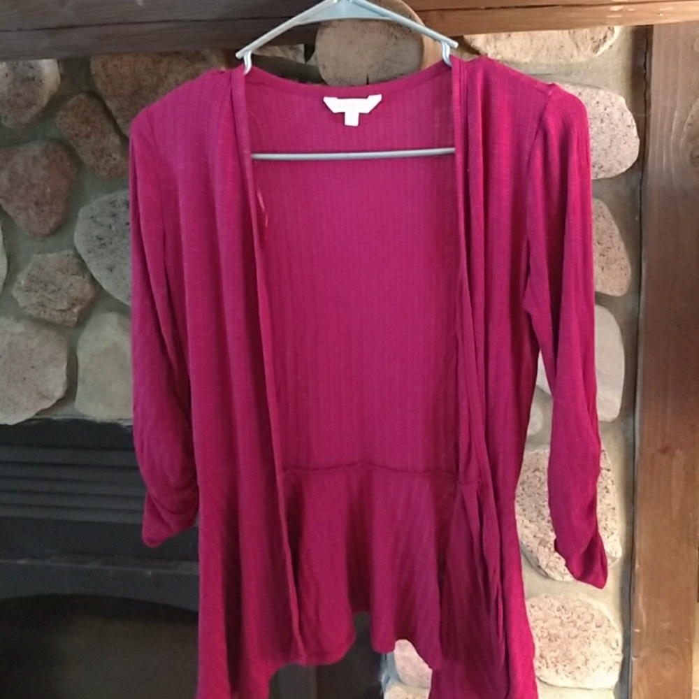 Nwot!! Maroon Candie's cardigan